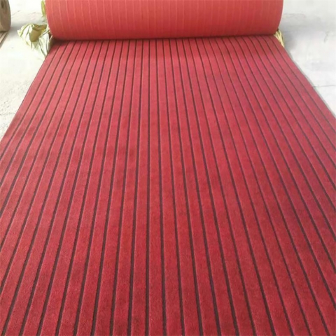 STRIPE RUNNER CARPET (RED)